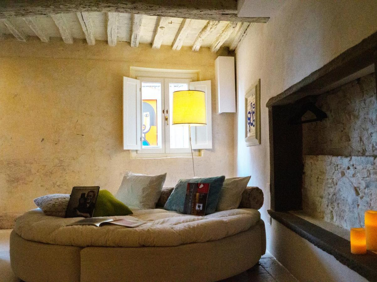 Vakantiehuis Art Gallery - Tuscany - Medieval Town Close To Florence, Pisa, Lucca, Chianti Zone, Versilia *