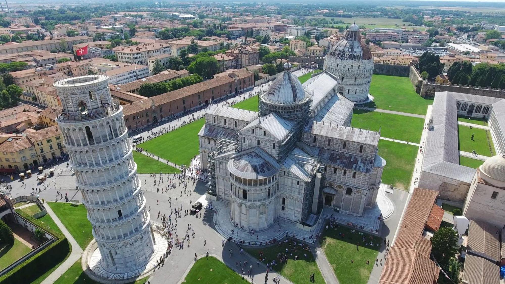 Art Gallery - Tuscany - Medieval Town Close To Florence, Pisa, Lucca, Chianti Zone, Versilia * Santa Maria a Monte